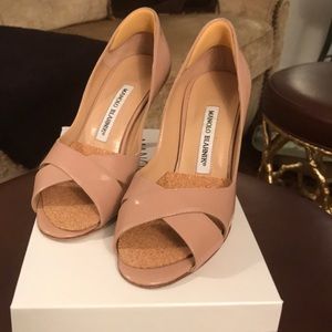 Manila Blahnik nude patent open toe pump